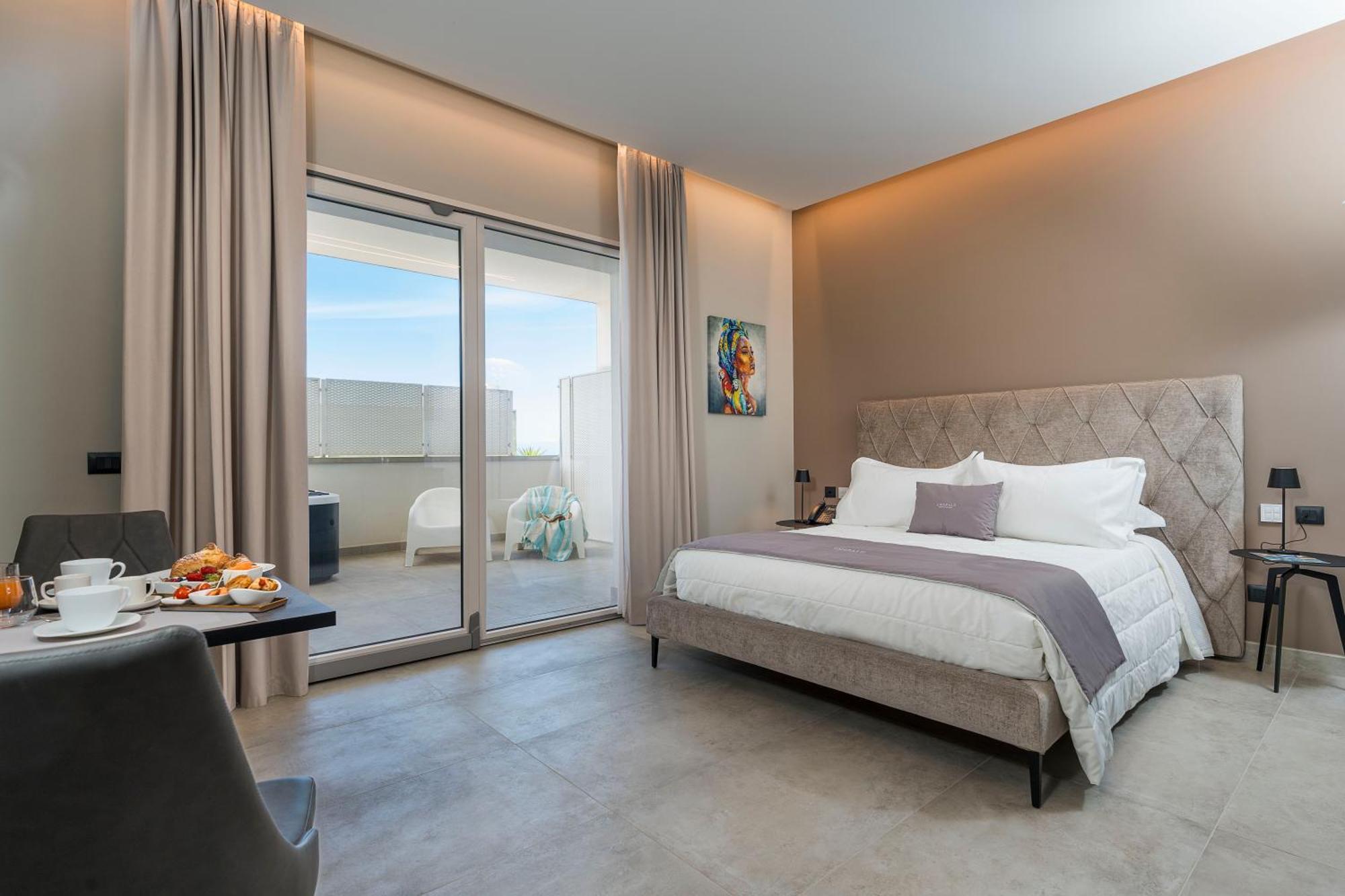 Emerald Hotel Residence Чефалу Экстерьер фото
